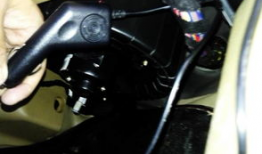 车牌安装视频教程